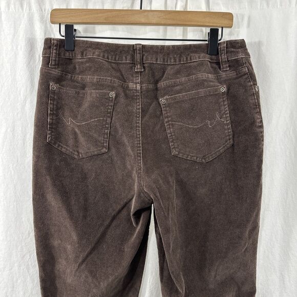 St. Johns Bay Brown Cord Corduroy Bootcut Pants Womens Size 8 Academia Fall - Picture 8 of 9